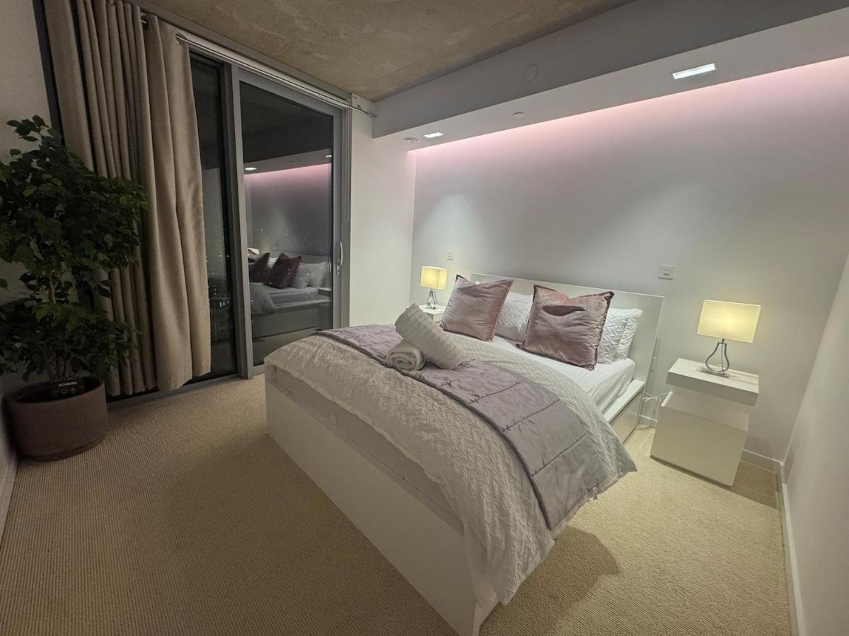 Luxury 1 Bedroom Apartment In London Exterior foto