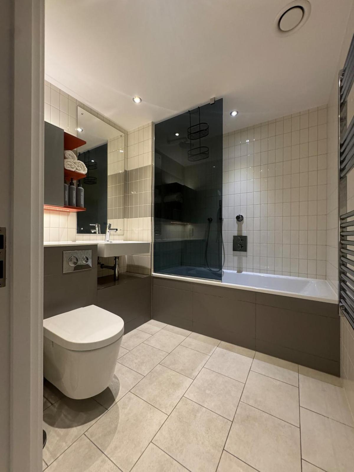 Luxury 1 Bedroom Apartment In London Exterior foto